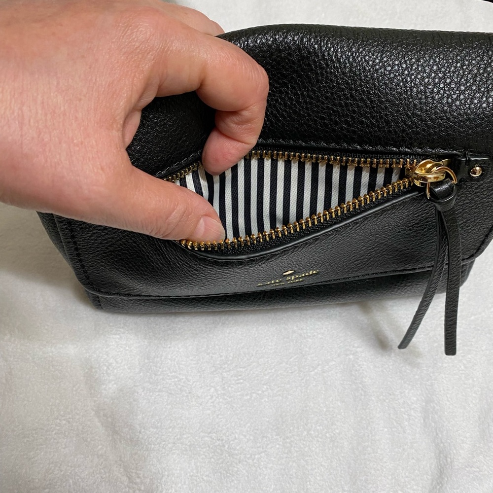 Small Kate Spade Black Pebbled Leather Crossbody Bag - Picture 7 of 14
